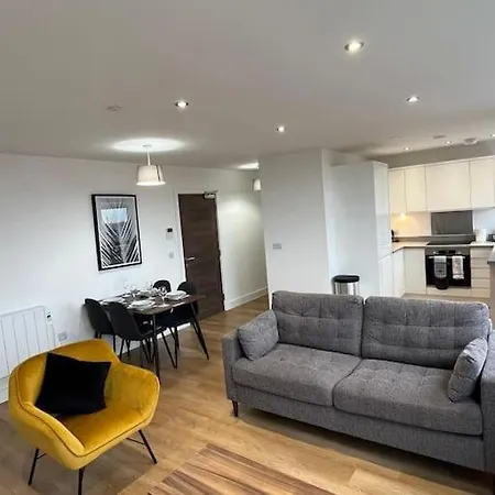 Modern & Spacious 2 Bed Apartment By Old Trafford Manchester Exterior photo